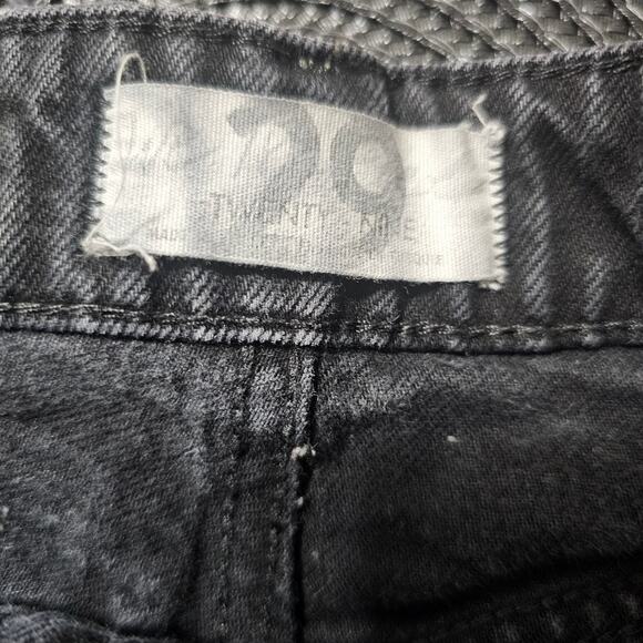 FREE PEOPLE Destressed Denim Shorts Black Size 29 - Picture 5 of 6